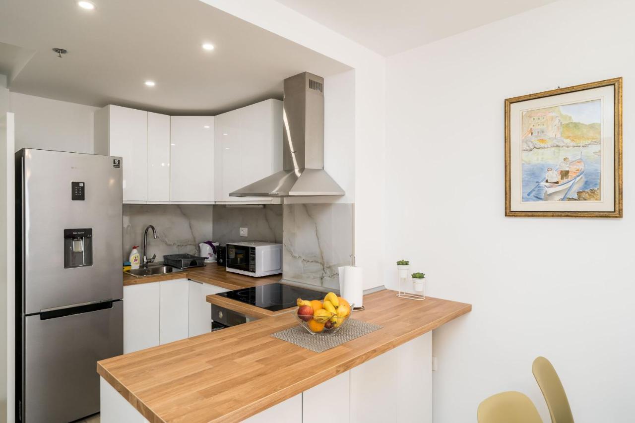 Apartment Nava - New And Spacious Gem - Free Parking Дубровник Экстерьер фото